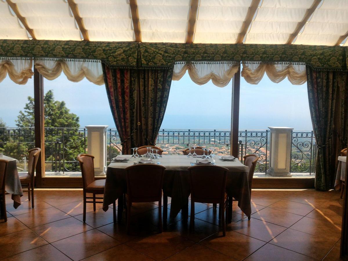 זפראנה אטניאה Hotel Primavera Dell'Etna מראה חיצוני תמונה